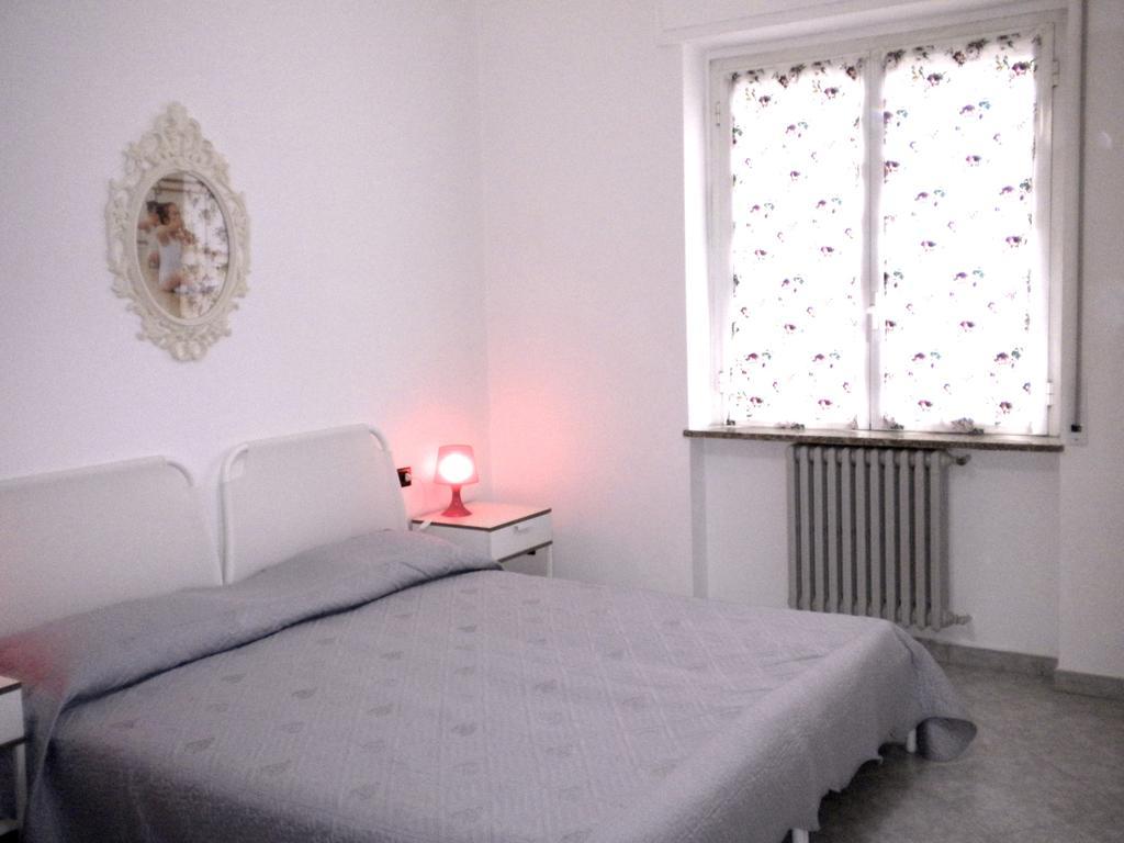Top Suit Uno - Guest house Brugherio Chambre photo