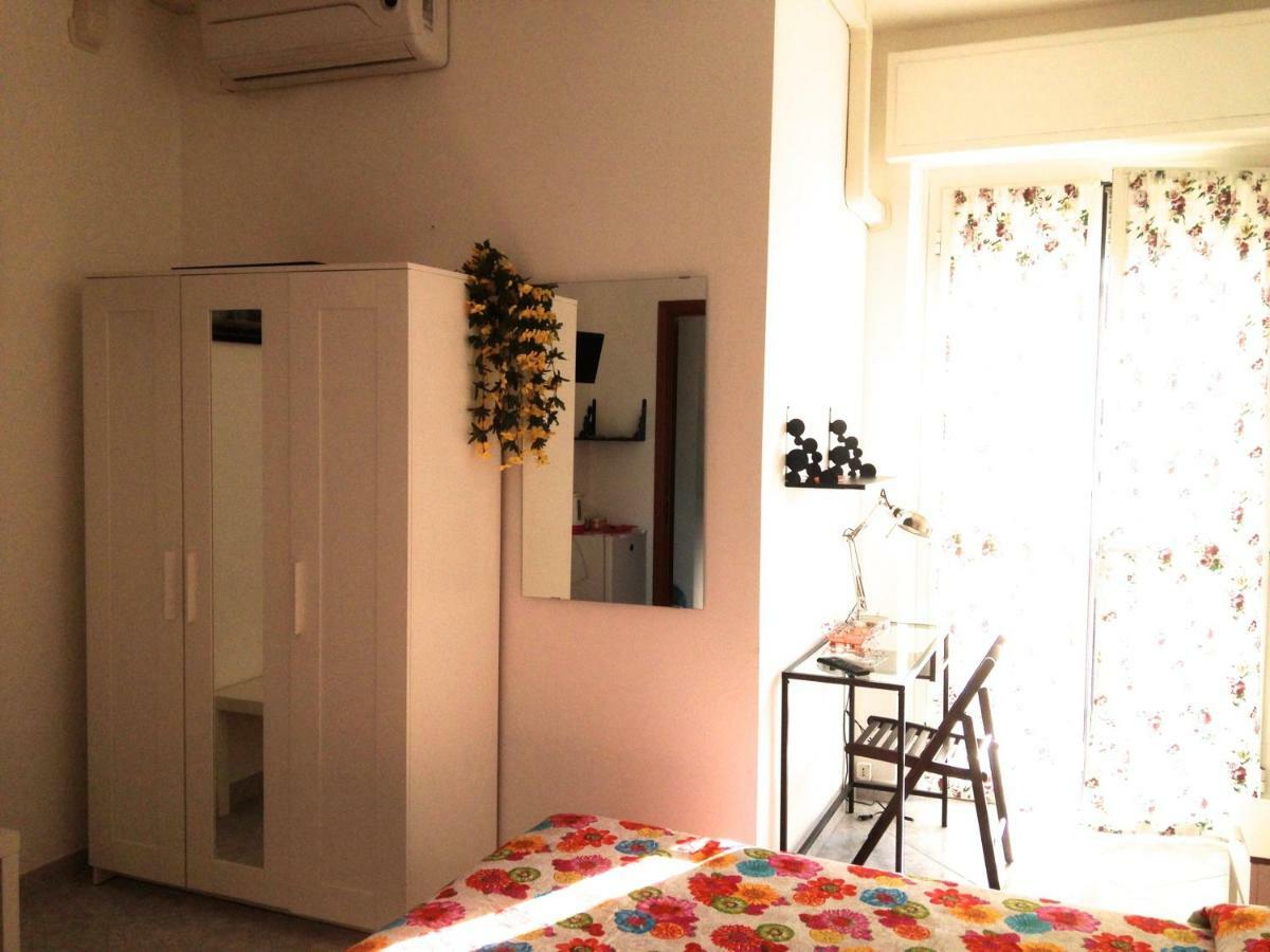 Top Suit Uno - Guest house Brugherio Chambre photo